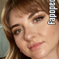 Olivia Selfies Nude