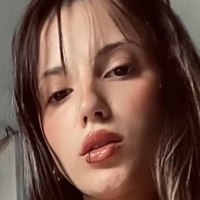 Oliviaa Nude