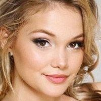 oliviaholt Nude