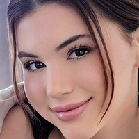 Parker Lee Nude