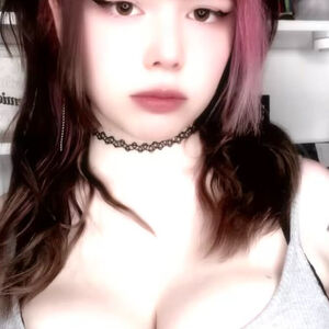 PcrkScmmy Nude