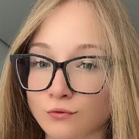 petite_naomii Nude