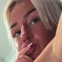 Petiteblond Nude