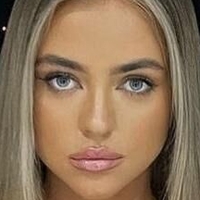 Phoebe Rose Nude