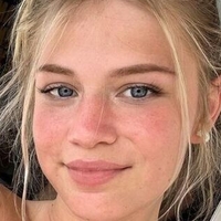 Polly Claire Nude