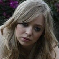 Portia Doubleday Nude