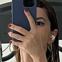 Professora de português Débora Dias Nude