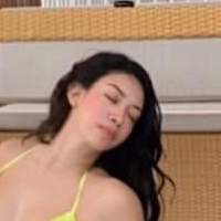 Queency Geollina Nude
