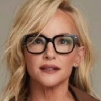 Rachael Harris Nude