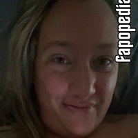 raemaxwell Nude