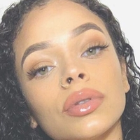 Raven Gustave Nude