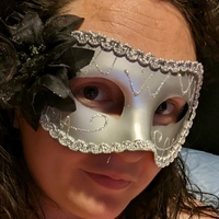 realmom_nextdoor Nude