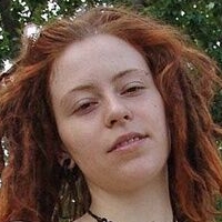 Red Dread Nude