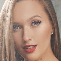 Red Riding Babe Nude