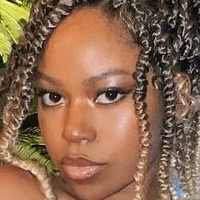 Riele Downs Nude