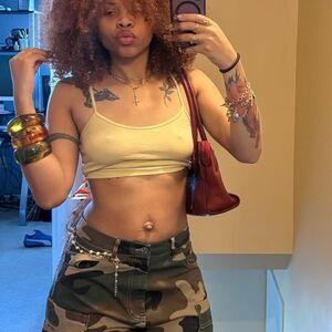 Rihannasforehead9 Nude