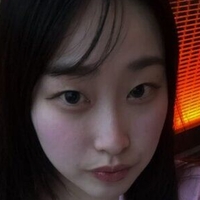 Rii, meeu Nude