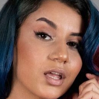 Roxi Sinner Nude