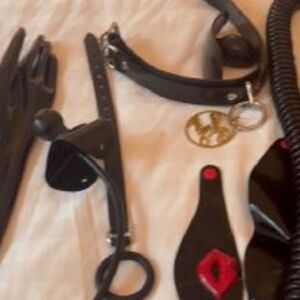 Rubber Missy Nude