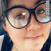 sadbbgrl Nude
