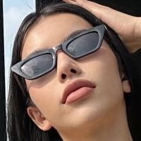 Saintporsh Nude