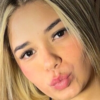 SakuraEmily Nude