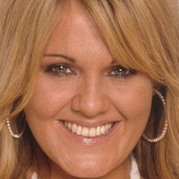 Sally Lindsay Nude