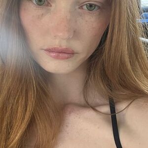 Samantha Cormier Nude