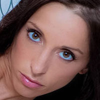 Samantha Shane Nude