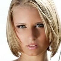 Sammy Blonde Nude