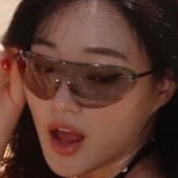 Sarah Hwang/sra Nude