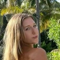 Sarah Lorbeer Nude