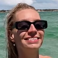 Sarah Rose Foster Nude