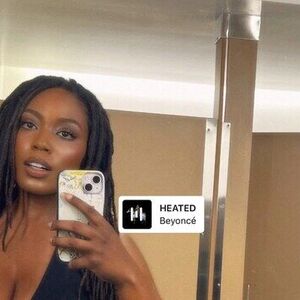Sarah's Woke Nude