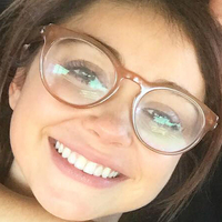 sarahhyland Nude