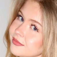 Saskia Lester Nude