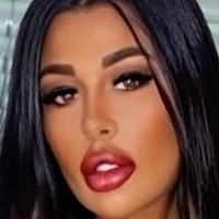 Selena Black Free Nude