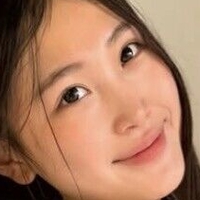 Serena Xue Nude