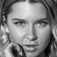 Shan Hawkins Nude