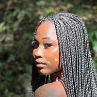 Shan Unruly Queen Nude