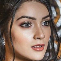 Sharlina Nude