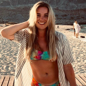 Sian Welby Nude