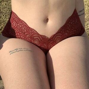 sighsob Nude