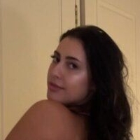 Siienaa Nude