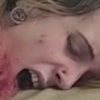 Skar Aris Nude