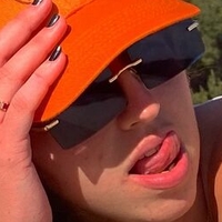 sofont Nude