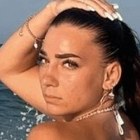 Stella Caldirola Nude