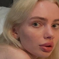 Stephanie Wild Nude
