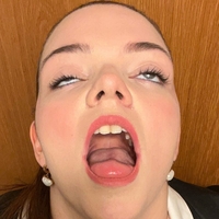 strawberryzoeyyyy Nude