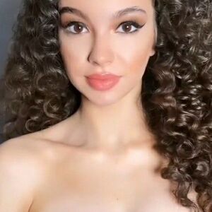Su Burcu Nude